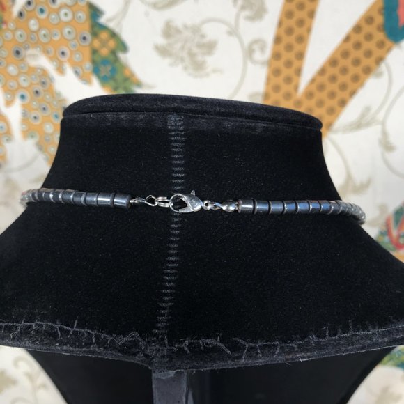 2 Necklace Lot Hematite Bead Turquoise Dyed Howlite Carnelian Quartz Grounding - Picture 6 of 8